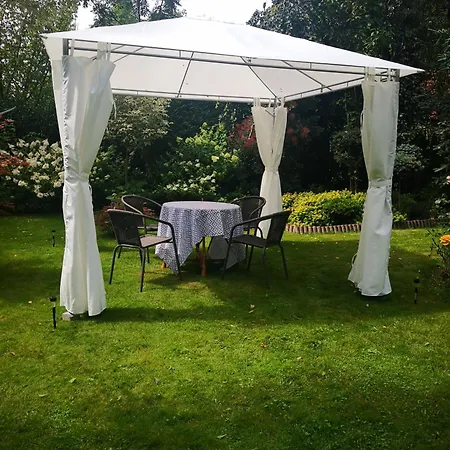 Family Garden & Sauna *