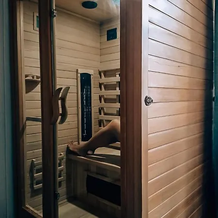 Apartment Family Garden & Sauna Krakow